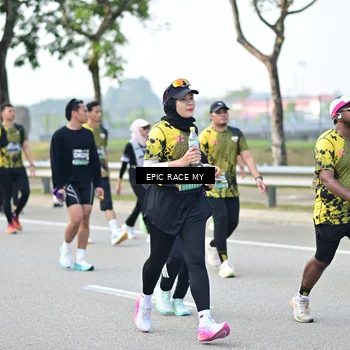 Runner Photo 6275895
