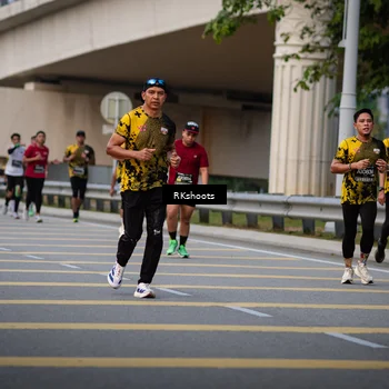 Runner Photo 6275980