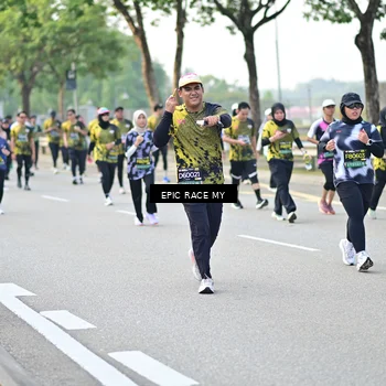 Runner Photo 6275995
