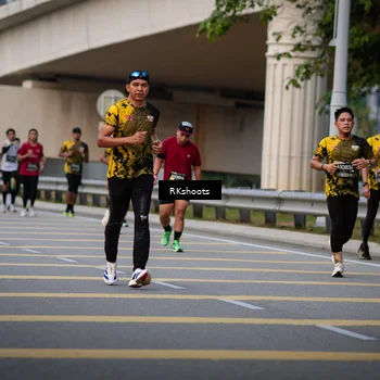 Runner Photo 6275999