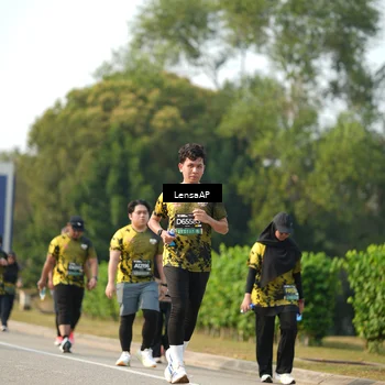 Runner Photo 6276003
