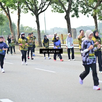 Runner Photo 6276067