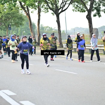 Runner Photo 6276069