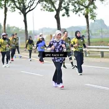 Runner Photo 6276086