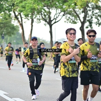 Runner Photo 6276211