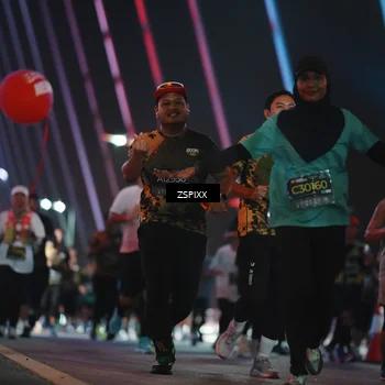 Runner Photo 6276351