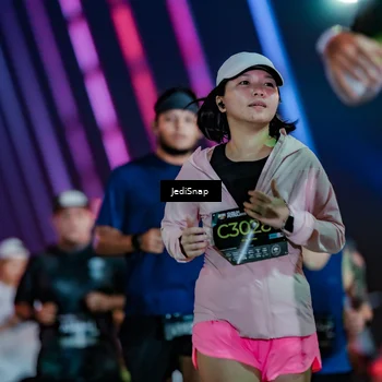 Runner Photo 6276353