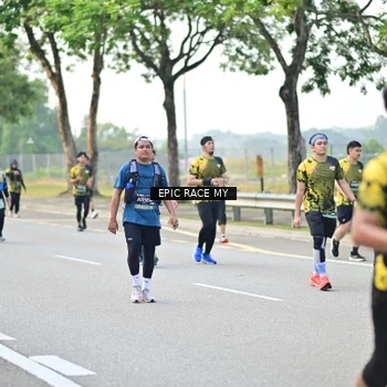 Runner Photo 6276361