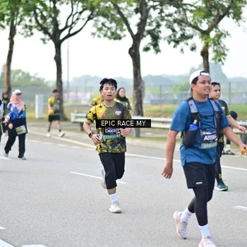 Runner Photo 6276386