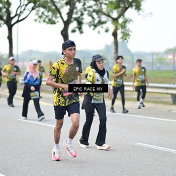 Runner Photo 6276442