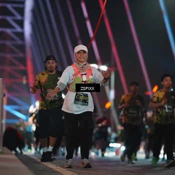 Runner Photo 6276467