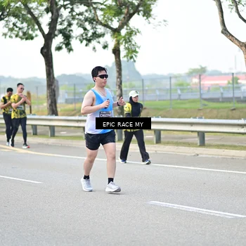 Runner Photo 6276616