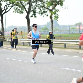 Runner Photo 6276618