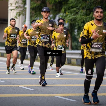 Runner Photo 6276743