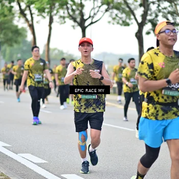 Runner Photo 6276820
