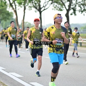 Runner Photo 6276844