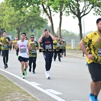 Runner Photo 6276857