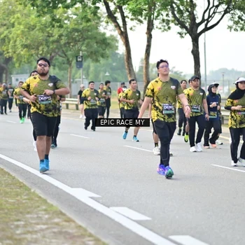Runner Photo 6276858