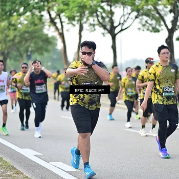 Runner Photo 6276865