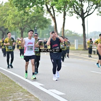 Runner Photo 6276884