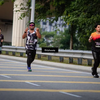 Runner Photo 6277024