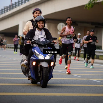 Runner Photo 6277027