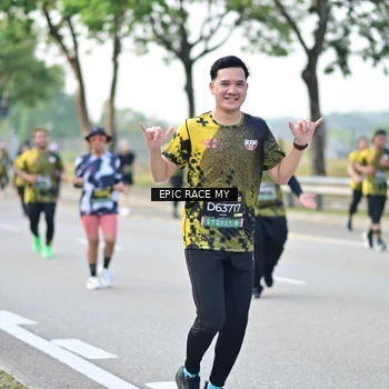 Runner Photo 6277044