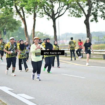 Runner Photo 6277157