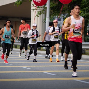 Runner Photo 6277357
