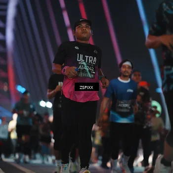 Runner Photo 6277453