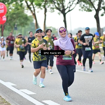 Runner Photo 6277563