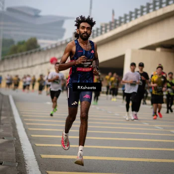 Runner Photo 6277593