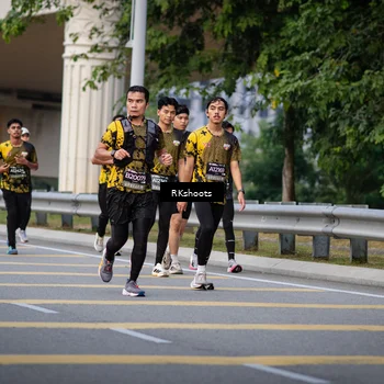 Runner Photo 6277677