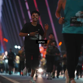 Runner Photo 6278281