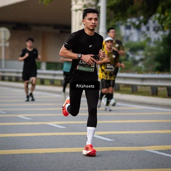 Runner Photo 6278354
