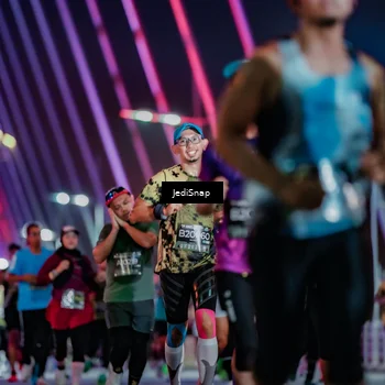 Runner Photo 6278367