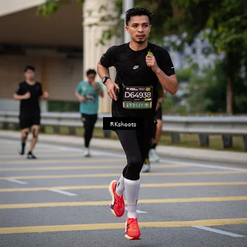 Runner Photo 6278379