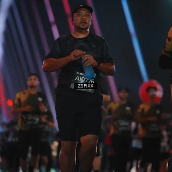 Runner Photo 6278477