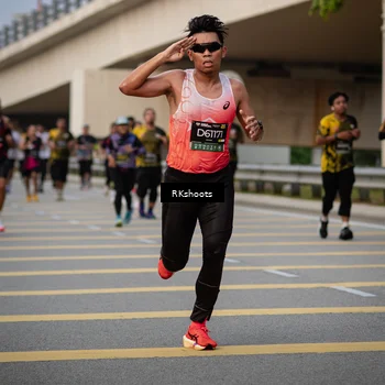 Runner Photo 6278542