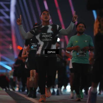 Runner Photo 6278601