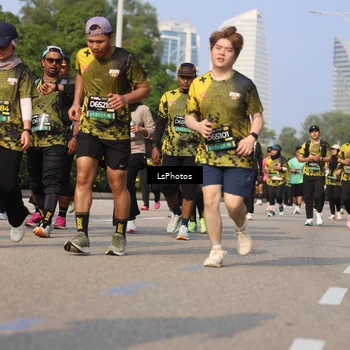 Runner Photo 6278716