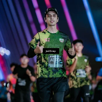 Runner Photo 6279242