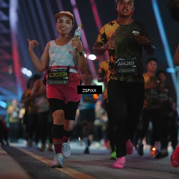 Runner Photo 6279347