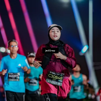 Runner Photo 6279919