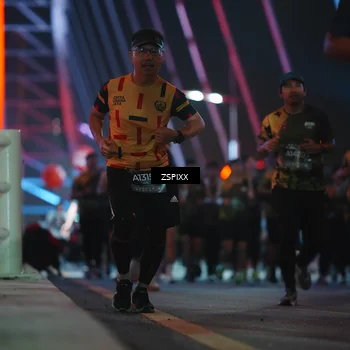 Runner Photo 6280676