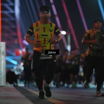 Runner Photo 6280690