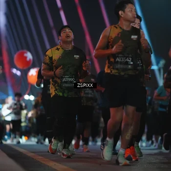 Runner Photo 6280835