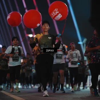 Runner Photo 6280930