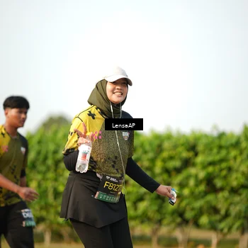 Runner Photo 6281000