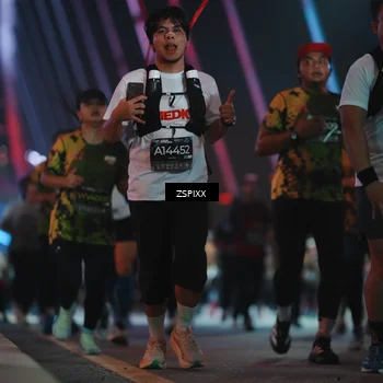 Runner Photo 6281054